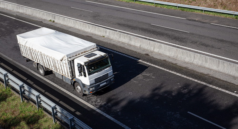 Transporte nacional e internacional terrestre